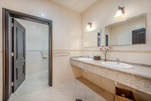 6 Bedrooms Villa in Khalifa City A Villas