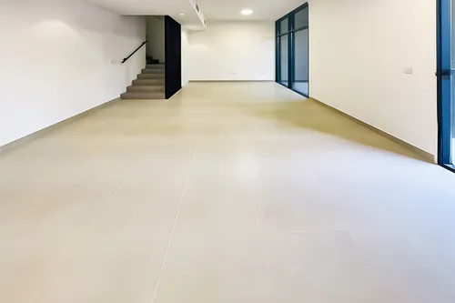 4 Bedrooms Townhouse in Robinia