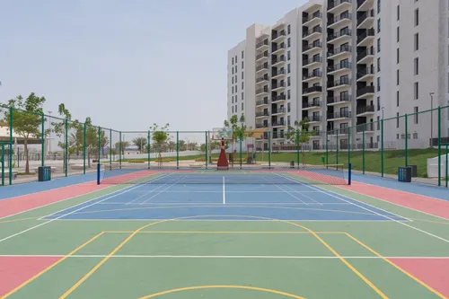 3 Bedrooms Apartment in Waters Edge