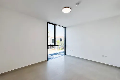 3 Bedrooms Townhouse in Robinia
