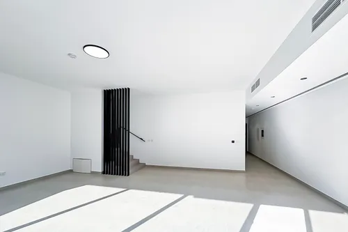3 Bedrooms Townhouse in Robinia
