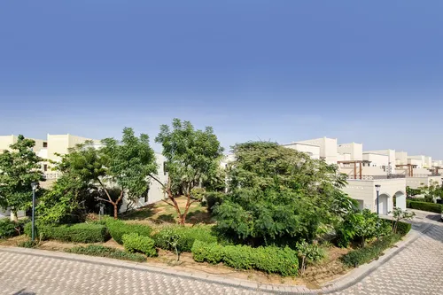 4 Bedrooms Villa in Al Naseem A