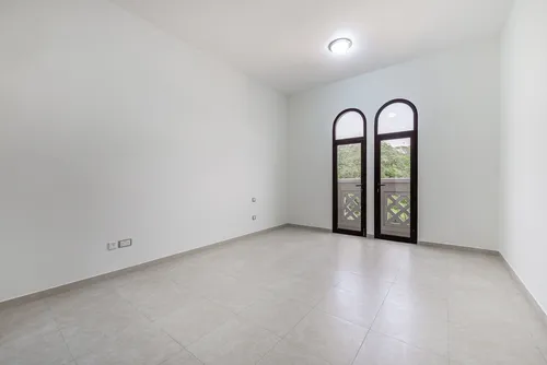 4 Bedrooms Villa in Al Naseem A