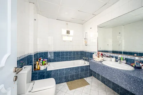 5 Bedrooms Villa in Jumeirah 3 Villas