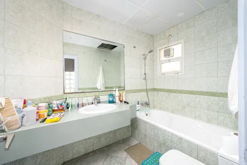 5 Bedrooms Villa in Jumeirah 3 Villas