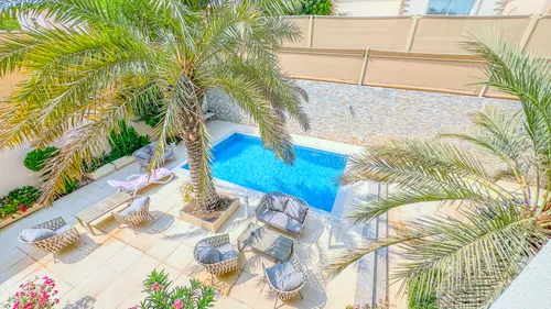 5 Bedrooms Villa in Narjis