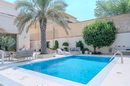 5 Bedrooms Villa in Narjis