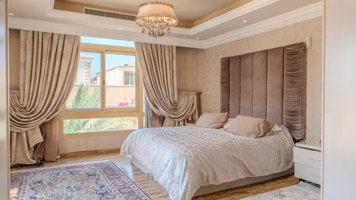 5 Bedrooms Villa in Narjis