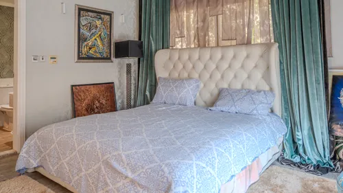 5 Bedrooms Villa in Narjis
