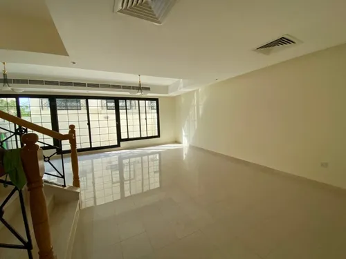 3 Bedrooms Villa in Mirdif Villas