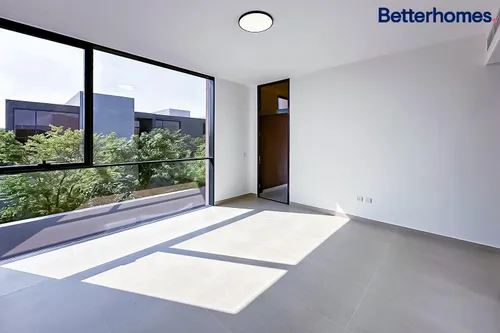 4 Bedrooms Townhouse in Robinia