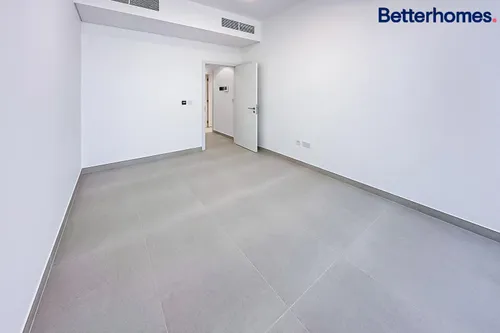 4 Bedrooms Townhouse in Robinia