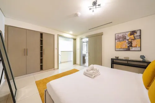 2 Bedrooms Apartment in The Lofts Podium