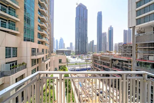 2 Bedrooms Apartment in The Lofts Podium