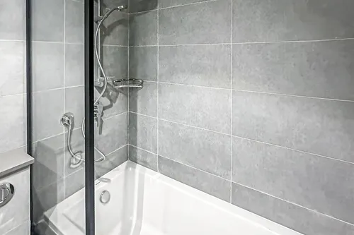 1 Bedroom Apartment in Tiraz
