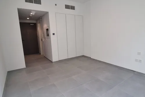  Apartment in Tiraz