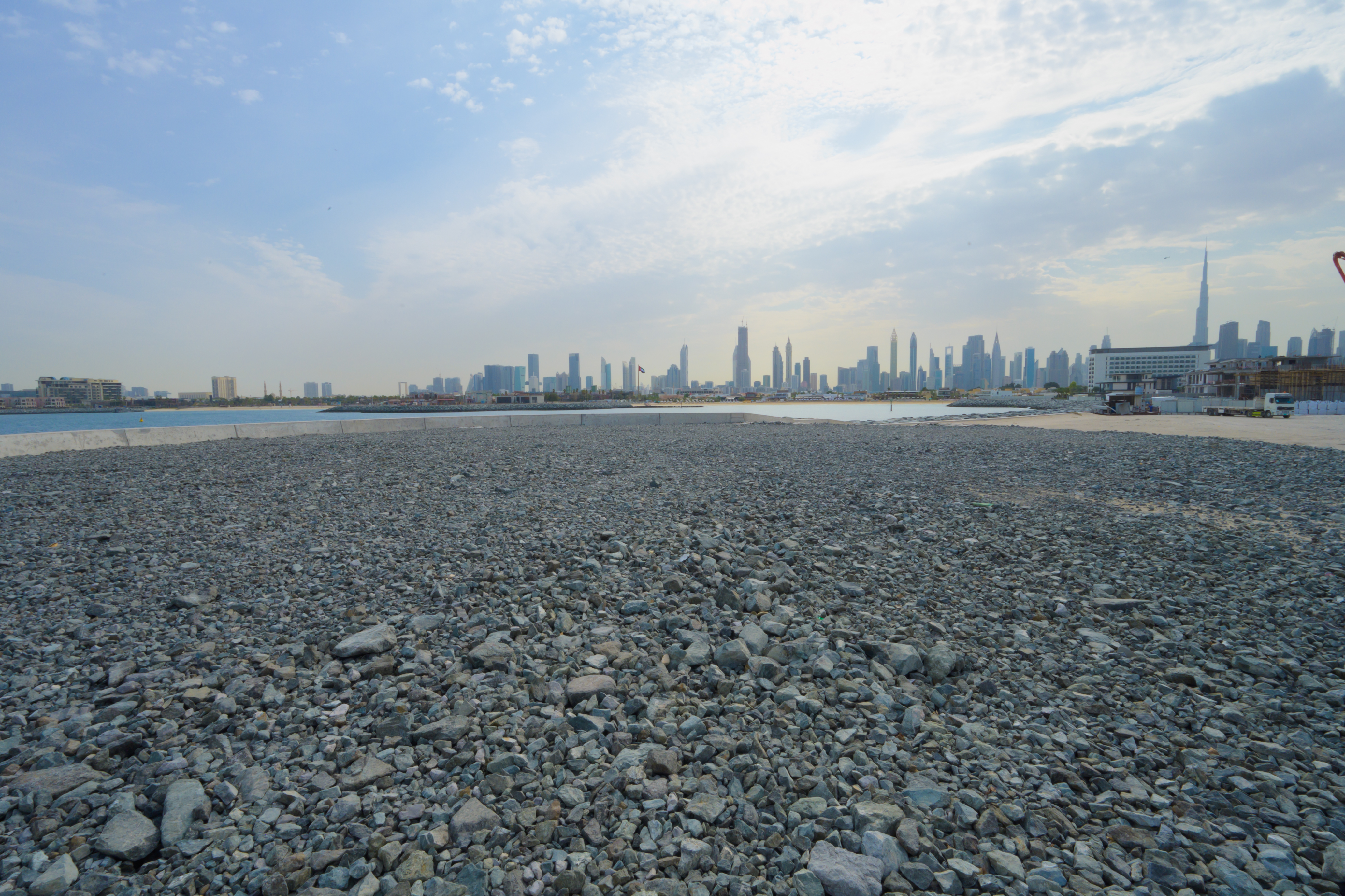  Land in La Mer South Island