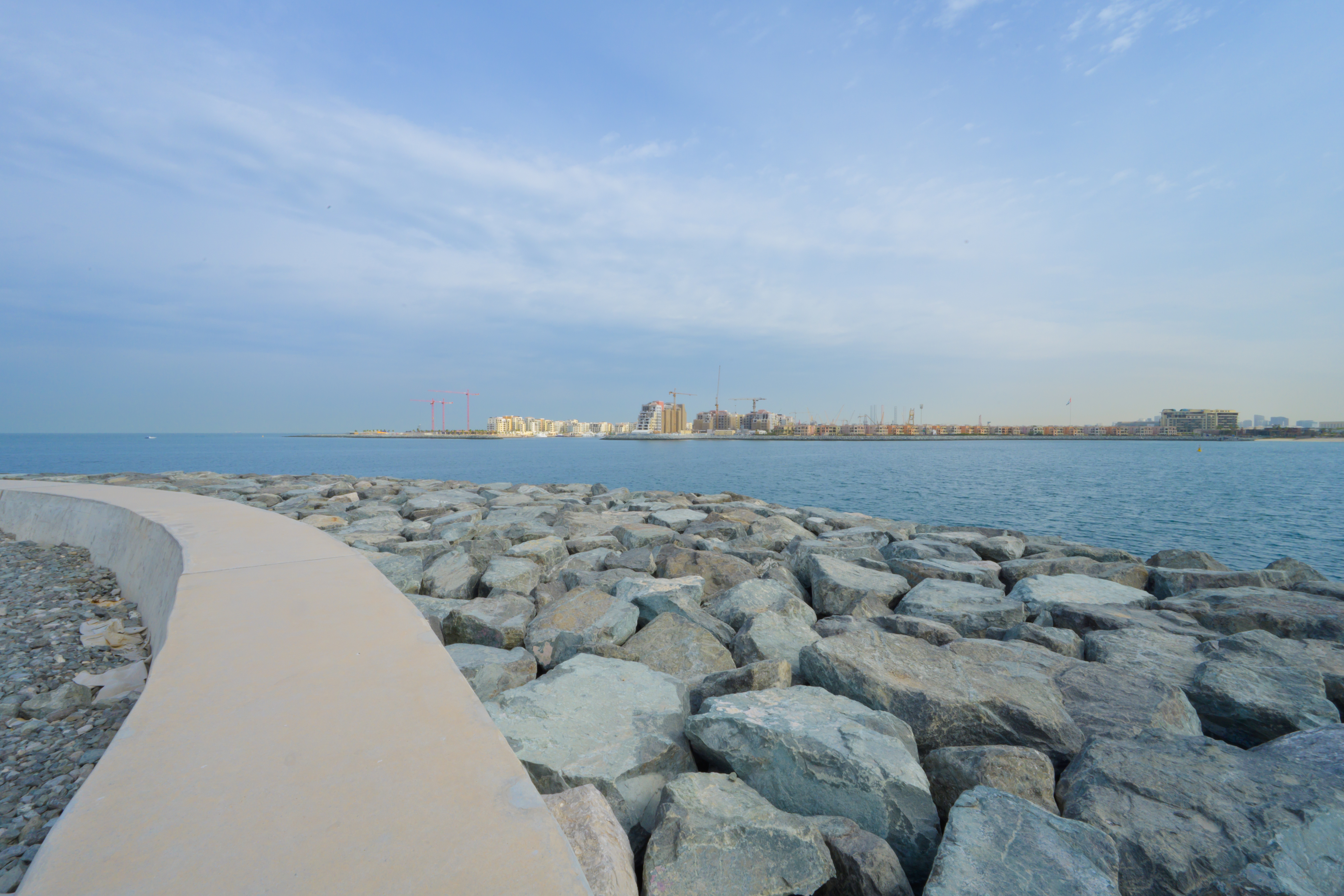  Land in La Mer South Island
