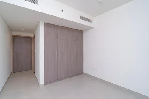 2 Bedrooms Apartment in Soho Square
