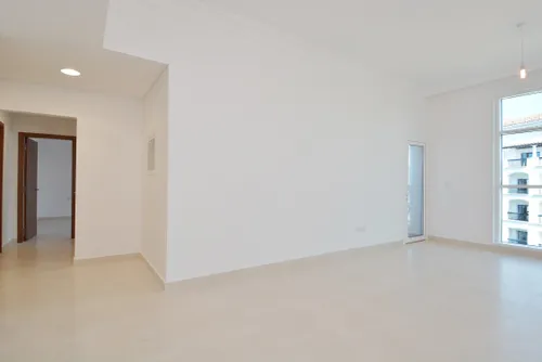 2 Bedrooms Apartment in Ansam 3