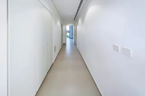 4 Bedrooms Townhouse in Robinia