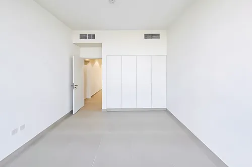4 Bedrooms Townhouse in Robinia