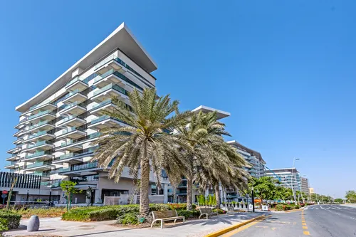 2 Bedrooms Apartment in Mayan 3
