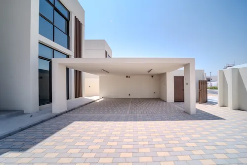 4 Bedrooms Villa in Ain Al Maha