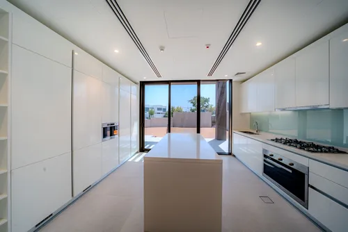 4 Bedrooms Villa in Ain Al Maha