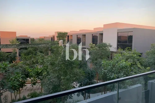 4BR | Direct Park Access | Prime Location