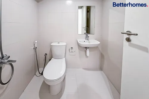 4 Bedrooms Villa in Robinia