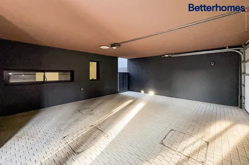 4 Bedrooms Villa in Robinia