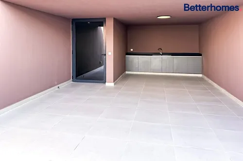 4 Bedrooms Villa in Robinia