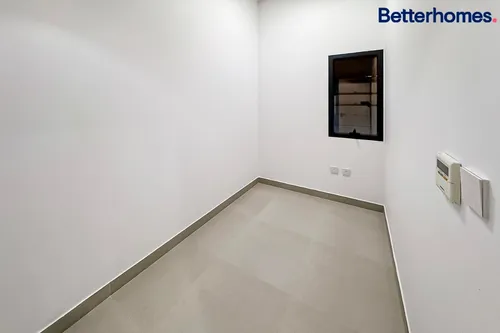 4 Bedrooms Villa in Robinia