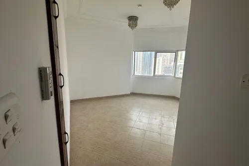 3 Bedrooms Apartment in Queen Tower