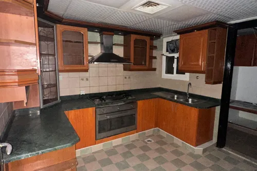 3 Bedrooms Apartment in Queen Tower