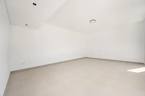 5 Bedrooms Villa in Sendian