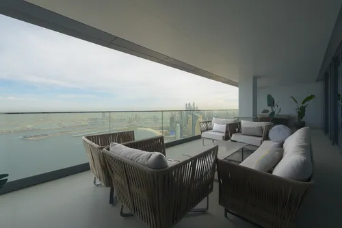 4 Bedrooms Apartment in Jumeirah Gate Tower 2