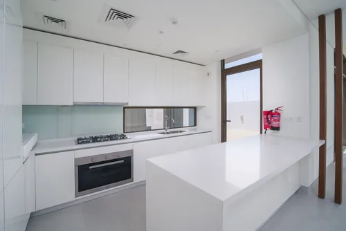 4 Bedrooms Townhouse in Souk Al Jubail