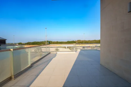 5 Bedrooms Villa in Faya at Bloom Gardens