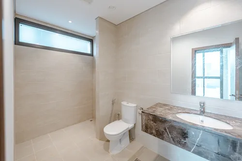 5 Bedrooms Villa in Faya at Bloom Gardens