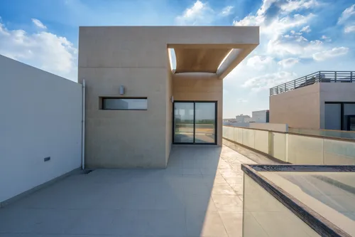 5 Bedrooms Villa in Faya at Bloom Gardens