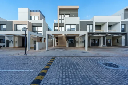 5 Bedrooms Villa in Faya at Bloom Gardens
