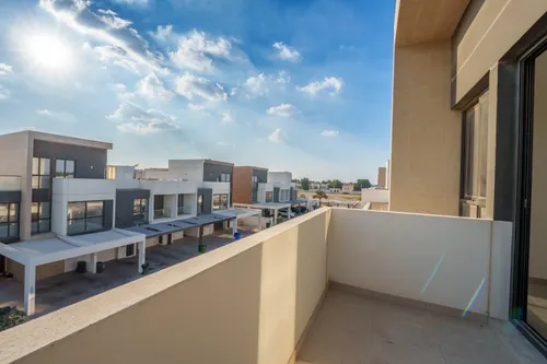 5 Bedrooms Villa in Faya at Bloom Gardens