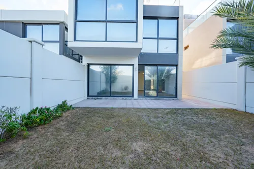 5 Bedrooms Villa in Faya at Bloom Gardens