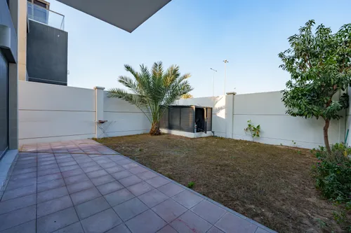 5 Bedrooms Villa in Faya at Bloom Gardens