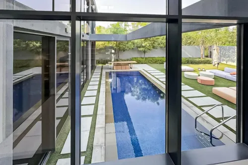 Freehold 5BR Villa | Golden Visa | Private Pool
