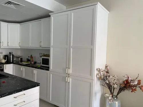 3 Bedrooms Villa in District 16