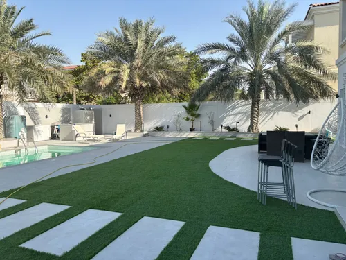 3 Bedrooms Villa in District 16