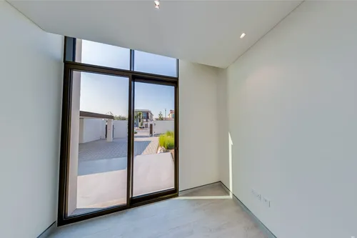 4 Bedrooms Villa in Ain Al Maha